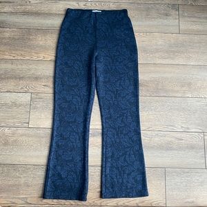 NWT Urban Outfitters Cara High Waisted Patterned Kick Flare Navy Blue Pants sz M